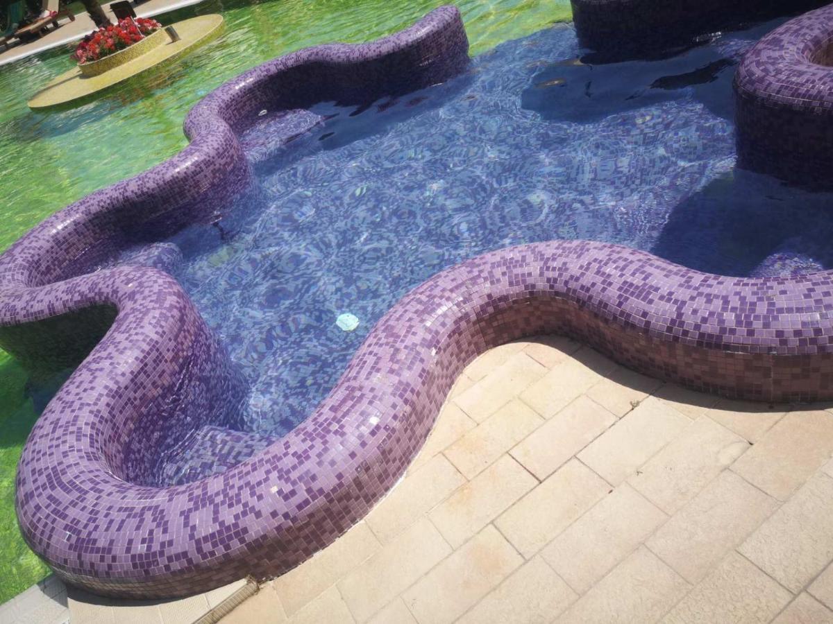 Royal beach Apartament Pool Sea 1 Slantschew brjag Exterior foto