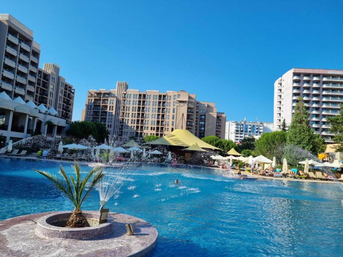 Royal beach Apartament Pool Sea 1 Slantschew brjag Exterior foto